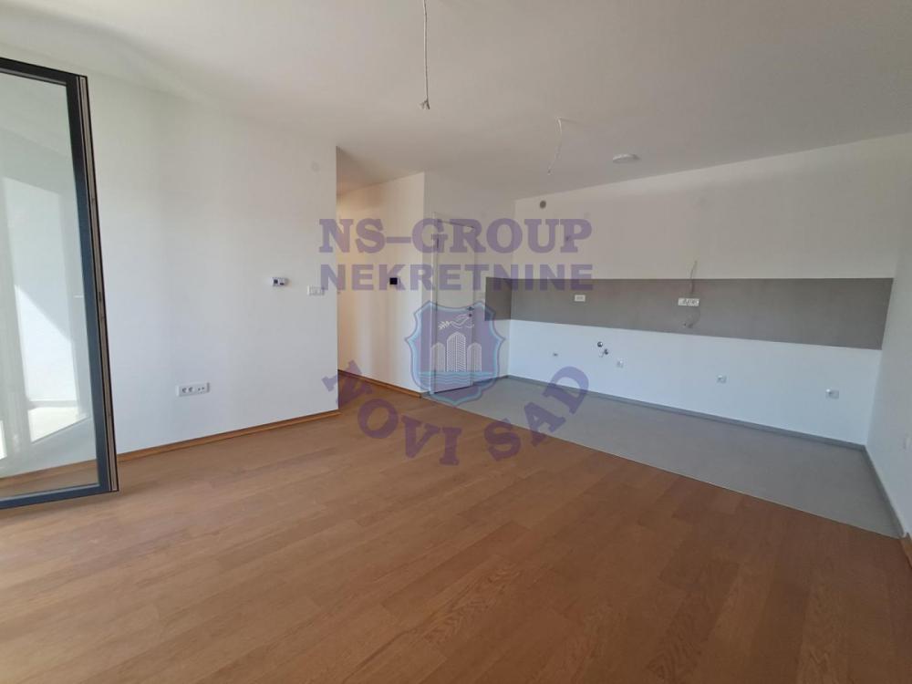 Slika 1 - Prodaje se odlican stan na Salajci 62m2